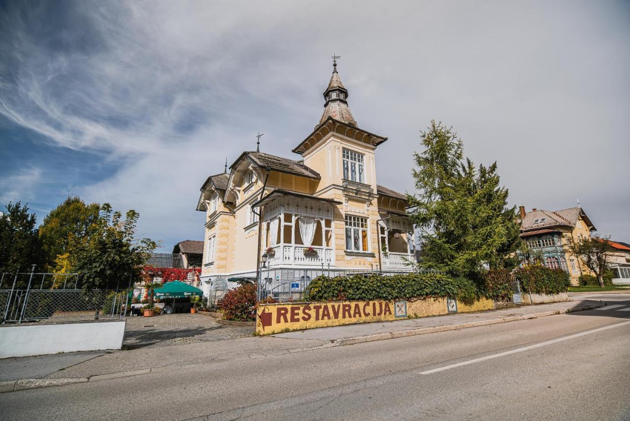 Guest House Veronika Kocevje Esterno foto